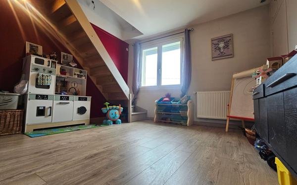 Maison à vendre    5 pièces • 105 m2 Tinqueux