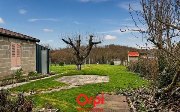 Maison à vendre    6 pièces •  Bézenet