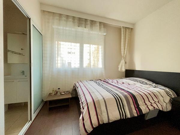 Duplex familial proche Place de la Boule