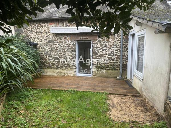 Immeuble à BINIC ETABLES SUR MER, 22520 - 111m²