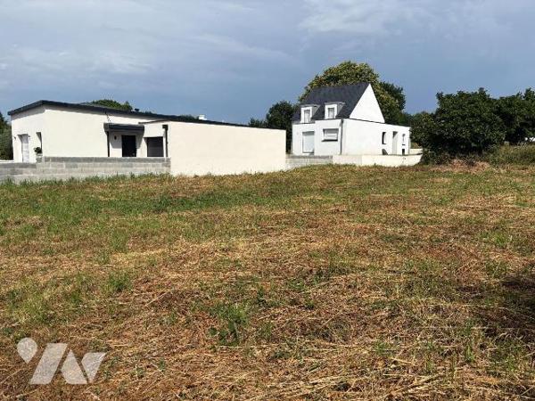 Terrains a Vendre à BRIEC, en Finistère Sud (29), en EXCLUSIVITE, au Coeur du Bourg, Rare sur l...