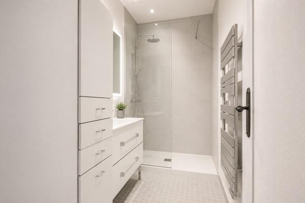 Sèvres Centre-ville – Appartement familial 4/5 pièces de 89 m² avec vue dégagée Paris & Parc de Saint-Cloud