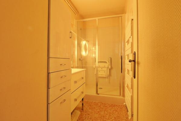 Sèvres Centre-ville – Appartement familial 4/5 pièces de 89 m² avec vue dégagée Paris & Parc de Saint-Cloud