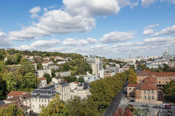 Sèvres Centre-ville – Appartement familial 4/5 pièces de 89 m² avec vue dégagée Paris & Parc de Saint-Cloud