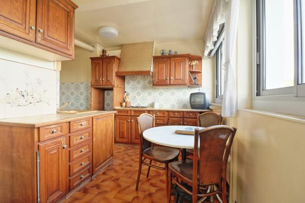Sèvres Centre-ville – Appartement familial 4/5 pièces de 89 m² avec vue dégagée Paris & Parc de Saint-Cloud