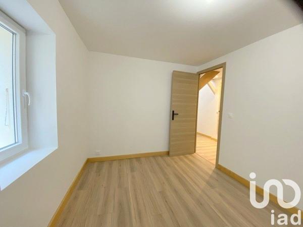 Maison de village 5 pièces de 101 m² à Nyons (26110)