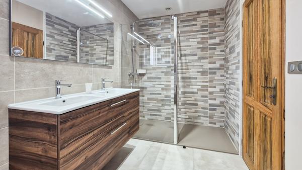 MORIERES LES AVIGNON - Maison 125 m2 4 chambres avec piscine