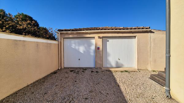 MORIERES LES AVIGNON - Maison 125 m2 4 chambres avec piscine