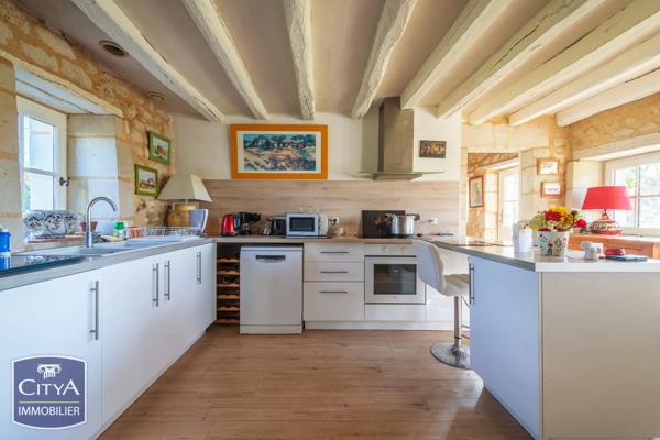 Maison à vendre 8 pièces 173m² Saumur (49400)