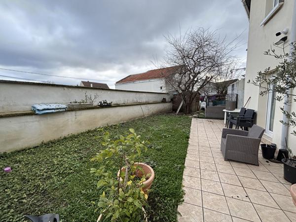 Maison La Courneuve 6 pièce(s) 121.59 m2
