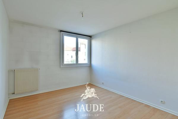 Appartement T3 de 66,33 m² avec parking et cave, 7 rue Saint-Simon à Clermont-Ferrand Détails des diagnostics énergétiques