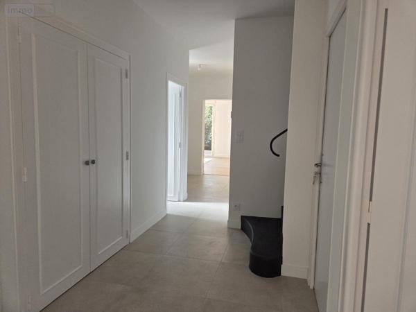 Maison à vendre à Château-Gontier-sur-Mayenne en Mayenne (53200), ref : 53073-1709