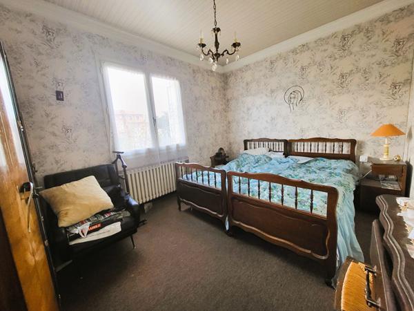 Maison 2 Appartements / Jardin / 2 Garages