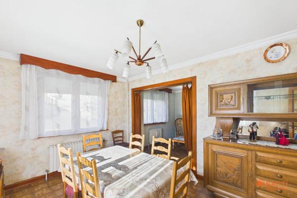 Maison traditionnelle T5, sous-sol, dépendance