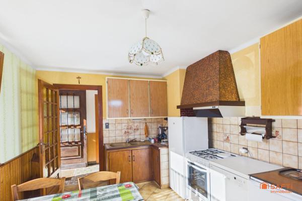 Maison traditionnelle T5, sous-sol, dépendance