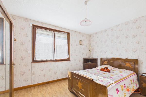 Maison traditionnelle T5, sous-sol, dépendance