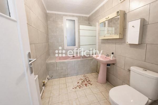 Appartement
         3 pièces
        - 64 m² Exclusivité 167 000 € *