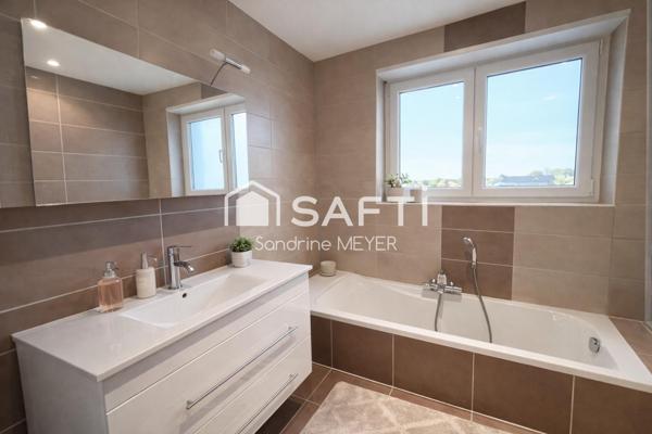 Très bel appartement 4-5 pièces, cave, garage