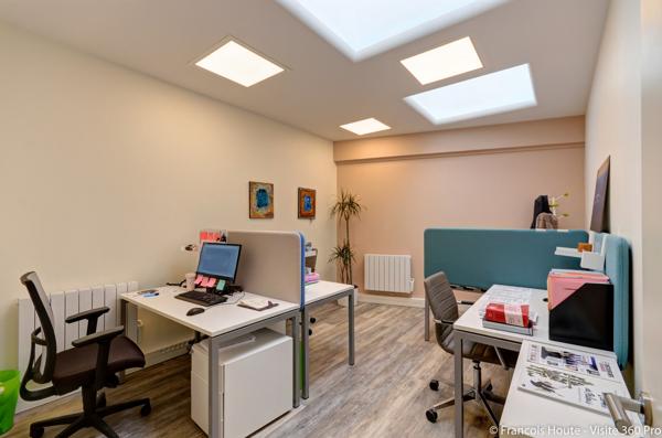 Bureaux à vendre à PARIS 75017