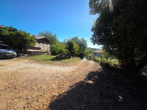 DURFORT (30170) A vendre Maison à ossature bois – 153 m² habitables environ sur 4000 m² de terrain et 189m² d'annexes.