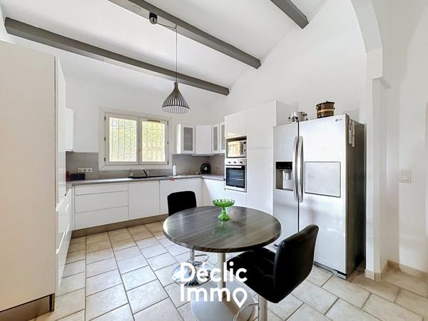 Vente maison Mandelieu la napoule, 332m² 14 pièces 1 199 000€ avec piscine