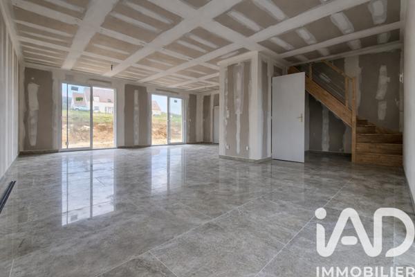 Maison à vendre 5 pièces 120 m² Éragny-sur-Epte