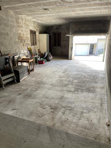 A SAISIR GARAGE DE 51M2