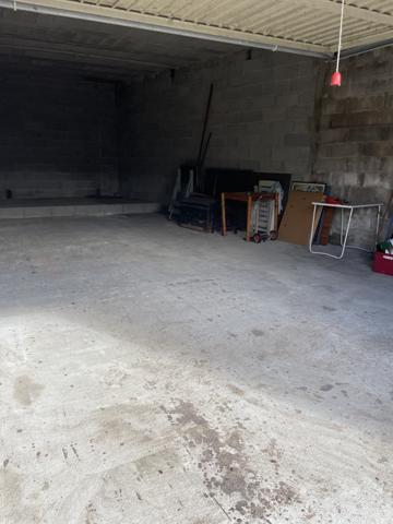 A SAISIR GARAGE DE 51M2