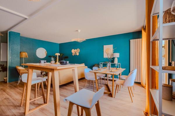 Charmant T2 rénové avec balcon et place de stationnement en sous-sol – Bordeaux Chartrons