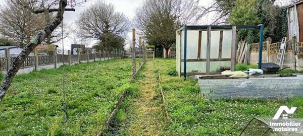 Entre GUICHEN et PONT REAN Venez découvrir cette maison rénovée en 2000 comprenant au rez de ch...