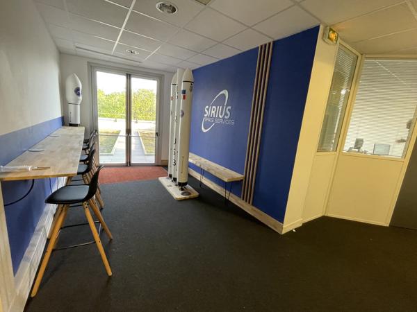 Bureaux à vendre à Puteaux avec terrasse et accès direct La Défense