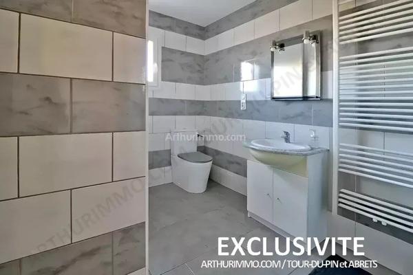 Vente Maison 4 pièces 108 m2 à Les Abrets en Dauphiné