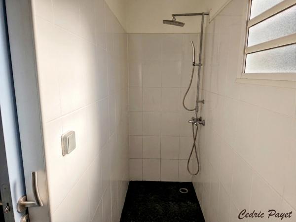 Maison à vendre F4 de 97 m2 sur un terrain de 447m2 LA RIVIERE (974)