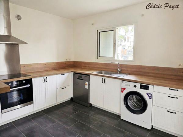 Maison à vendre F4 de 97 m2 sur un terrain de 447m2 LA RIVIERE (974)