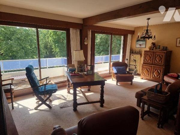 A vendre à Romorantin (41), situé au 3 étage d'une résidence agréable, cet appartement lumineux...