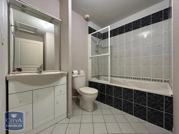 Maison à louer 3 pièces 65.64m² Poitiers (86000)