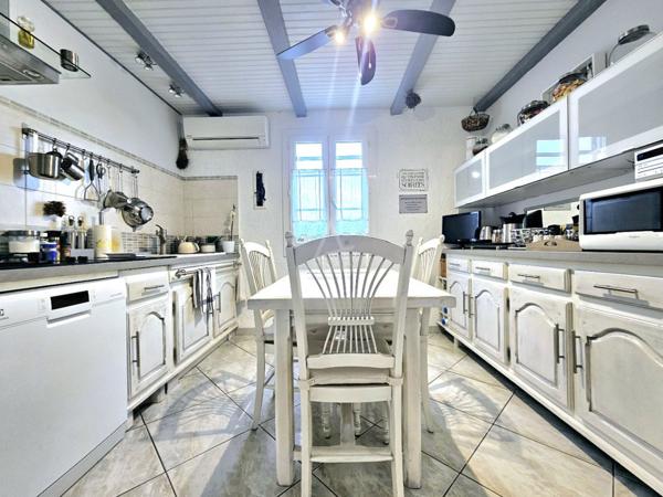 Maison Provençale au Pied du Luberon