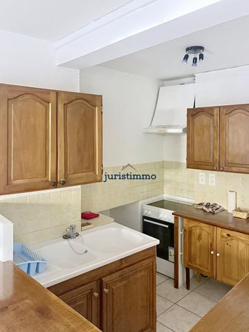 Vaison-la-Romaine (84110) RARE ! APPARTEMENT AVEC TERRASSE DE 31 M2 EN PLEIN COEUR DE MALAUCENE, AU PIED DU MONT VENTOUX