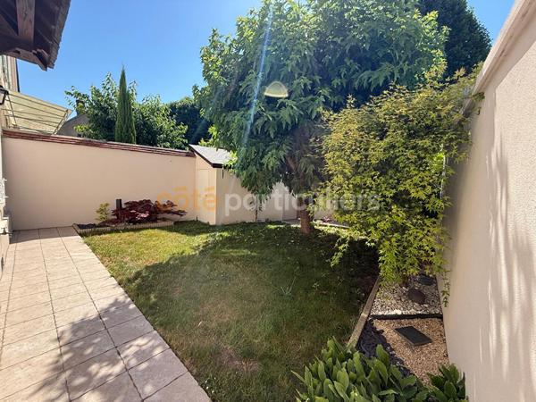 Vente
                Maison145 m² - 7 Pièces -
                    SENS (89100)