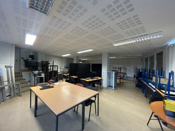 A LOUER - BUREAUX PMR - 230 M2 - SAINT-QUENTIN (02100) :