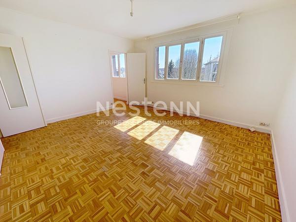 A vendre appartement de 2 pièces de 47 m² à Plaisir - quartier centre-ville