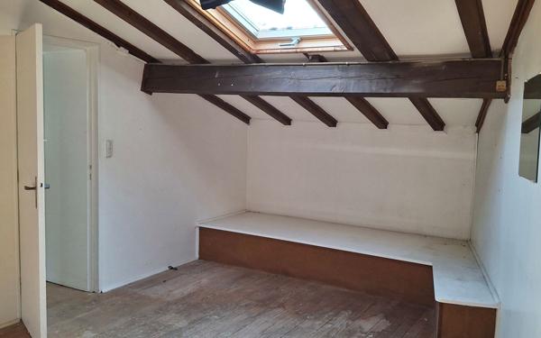 Maison à vendre    7 pièces •  Aiguefonde