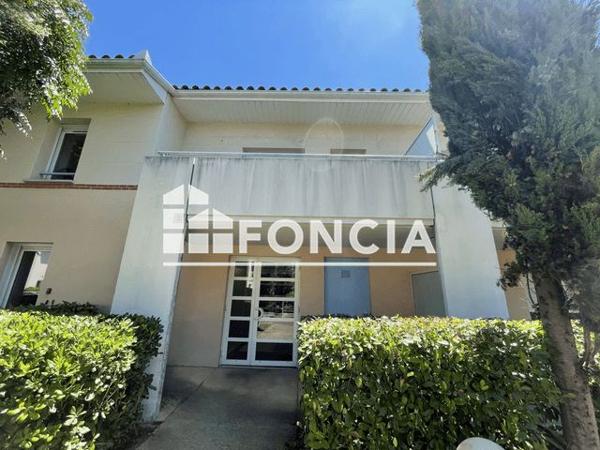 Location Appartement 2 pièces 49.9 m² - 10 PLACE DU MARCHE AUX BOEUFS Pamiers 09100