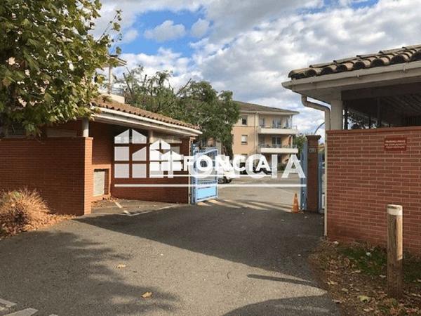 Location Appartement 2 pièces 49.9 m² - 10 PLACE DU MARCHE AUX BOEUFS Pamiers 09100