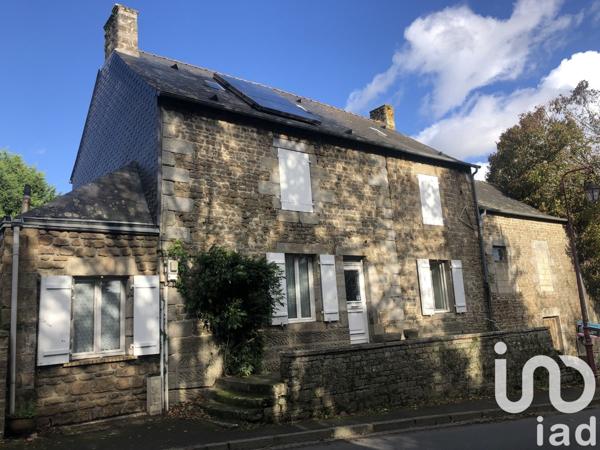 Maison de village 7 pièces de 148 m² à Charchigné (53250)