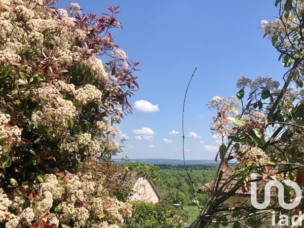 Maison de village 7 pièces de 148 m² à Charchigné (53250)