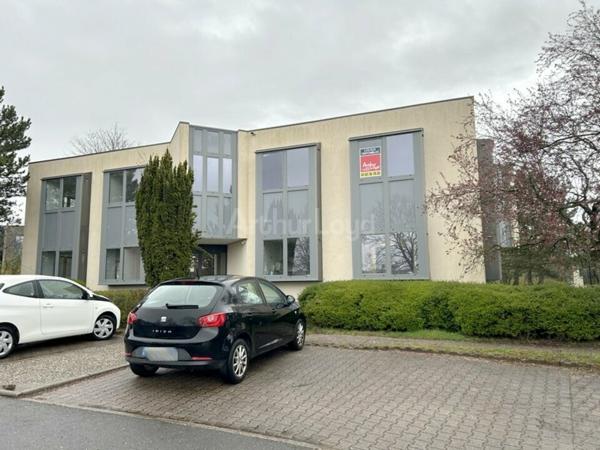 BUREAUX à LOUER de 152 m²