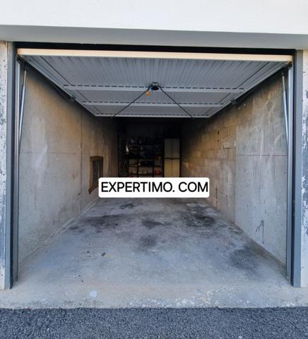 Saint-Pierre-la-mer (11560) Garage / Box de 16 m2 Saint pierre la mer 11560