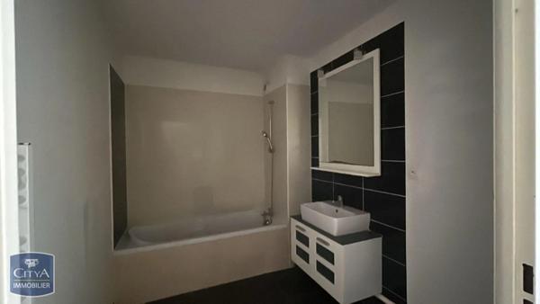 Appartement à louer 4 pièces 72.37m²