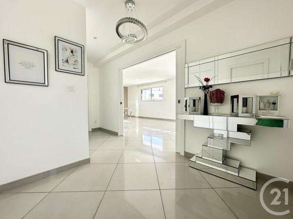 Maison à vendre  6 pièces - 162,15 m2 BELBEUF - 76